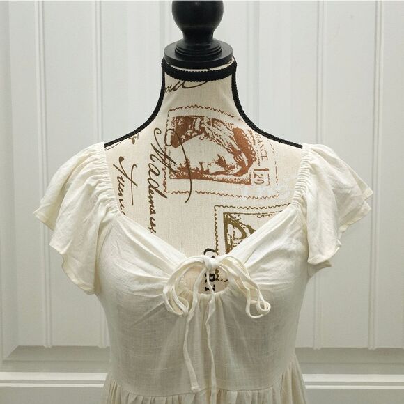 🌷Umgee, Adorable Mini Dress in cream color. NWT-Sizes S,M, L☀️ - Picture 2 of 8